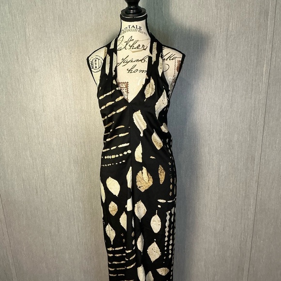 Banana Republic Elegant Black and Cream Halter Jumpsuit Size XL - Picture 2 of 16